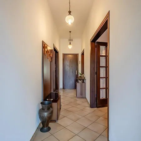 アパート La Casina Di Loriana アルトパーショ